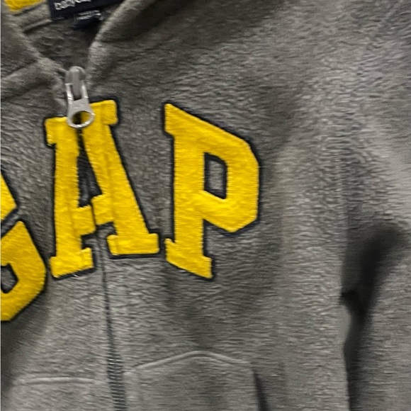 4/$25 BabyGAP hoodies Jacket 18-24mo - Picture 3 of 3